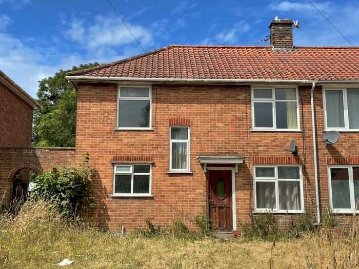 6 Bedroom Detached House To Rent In Foxley Close, Norwich, NR5