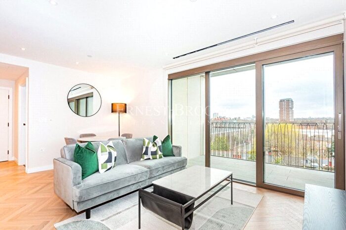 1 Bedroom Flat For Sale In Valentine House, Sands End Lane, Kings Road Park, Fulham, SW6