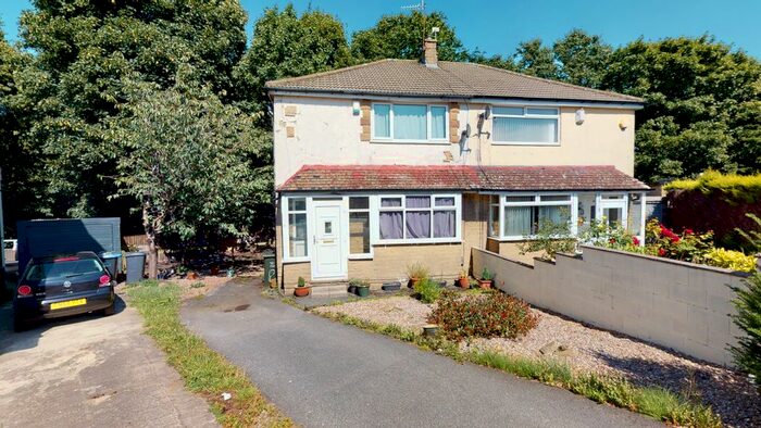 3 Bedroom Semi-Detached House To Rent In Bartle Close, Great Horton, Bradford, BD7