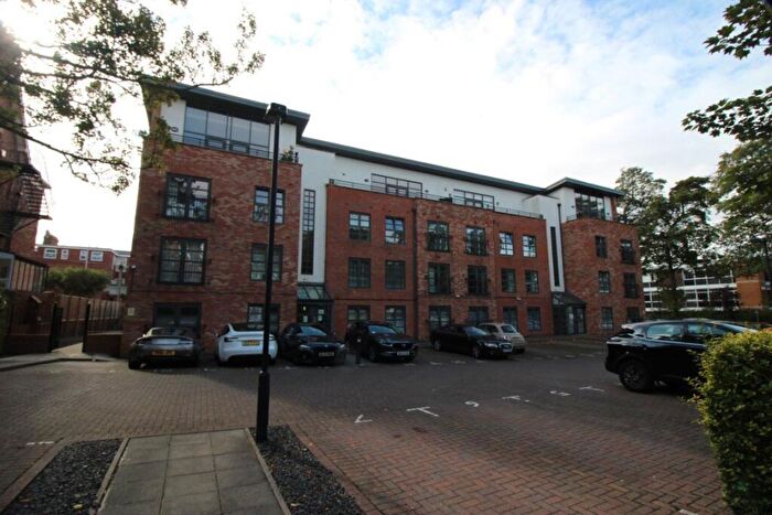 2 Bedroom Apartment To Rent In Thornlea Court, SR2