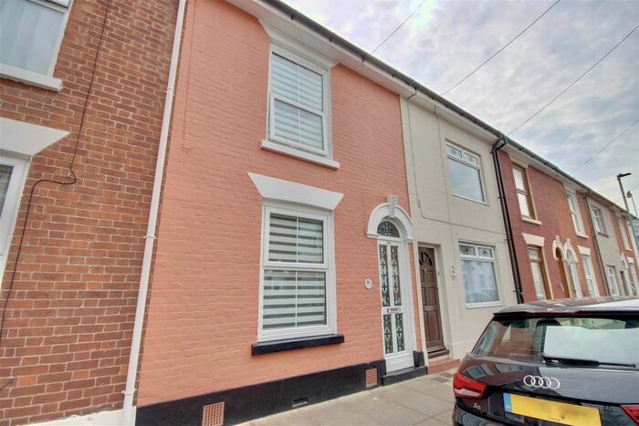 2 Bedroom Terraced House To Rent In Toronto Road, Portsmouth, PO2