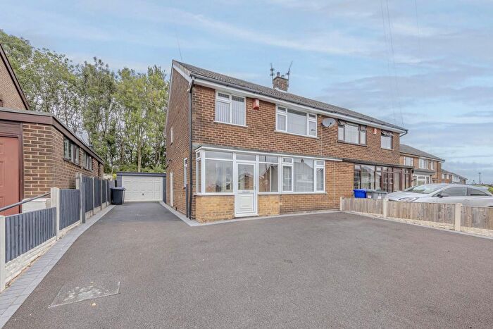 3 Bedroom Semi-Detached House For Sale In Valley Road, Weston Coyney, ST3