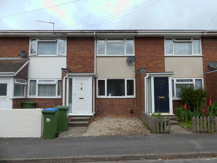 2 Bedroom Terraced House To Rent In Glen Road, Southampton SO19