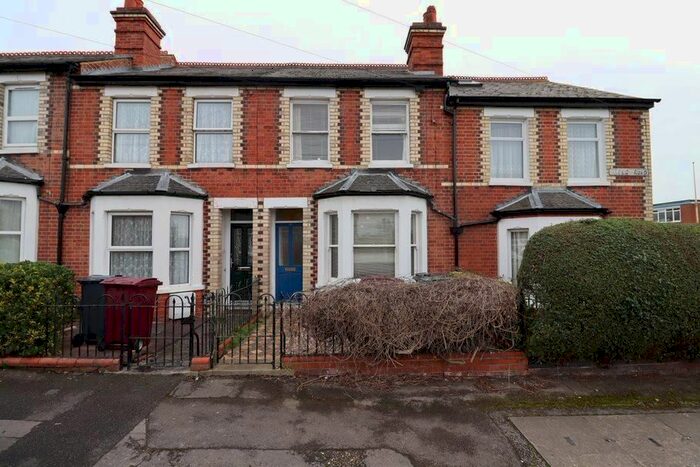 3 Bedroom Terraced House To Rent In Hagley Road, Reading, RG2