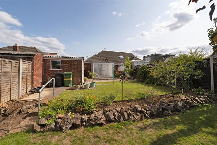 2 Bedroom Bungalow For Sale In Howard Drive, Maidstone, ME16