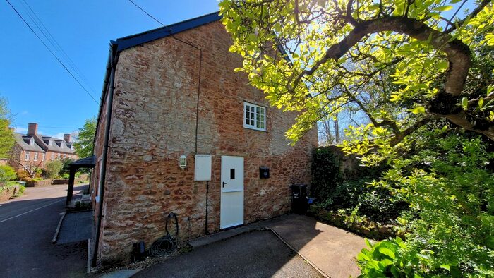 1 Bedroom Flat To Rent In Ash Priors, Taunton, TA4