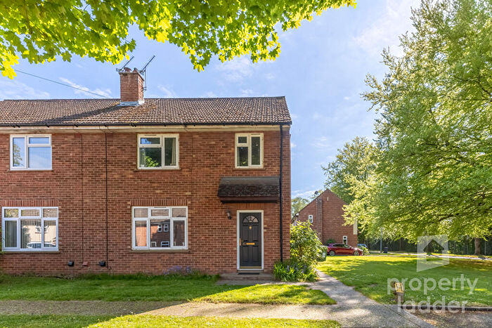 3 Bedroom Semi Detached House For Sale In Barton Road, Badersfield, NR10