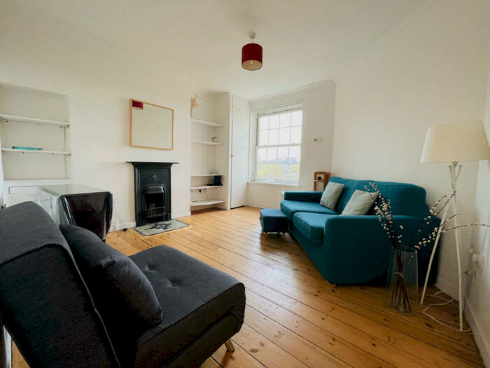 1 Bedroom Flat To Rent In Tanners Hill, London, SE8