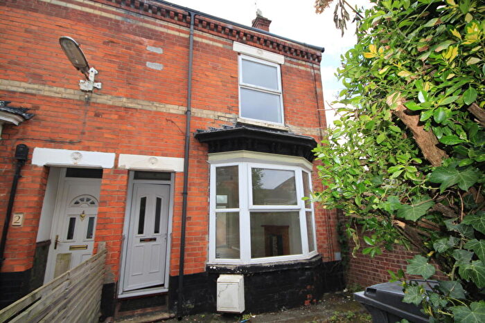 2 Bedroom End Of Terrace House To Rent In Albert Avenue, Boulevard, Hull, HU3