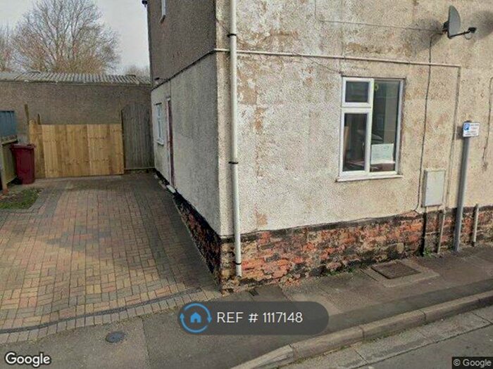 2 Bedroom Terraced House To Rent In King Street, Clay Cross, Chesterfield, S45