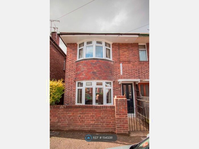 7 Bedroom Semi-Detached House To Rent In Burlington Road, Southampton, SO15