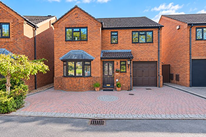 4 Bedroom Detached House For Sale In Coton Road, Whitacre Heath, B46