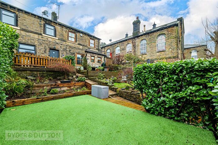 2 Bedroom Terraced House For Sale In Dunford Road, Holmfirth, West Yorkshire, HD9