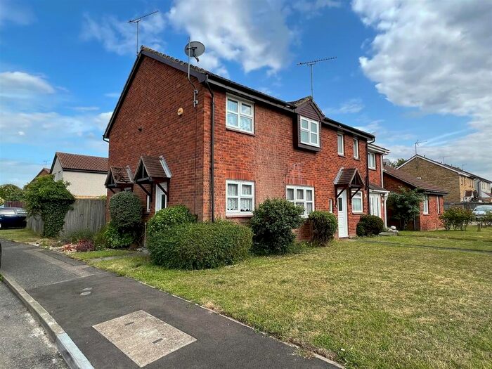 1 Bedroom Terraced House To Rent In Whimbrel Close, Kemsley, Sittingbourne, ME10