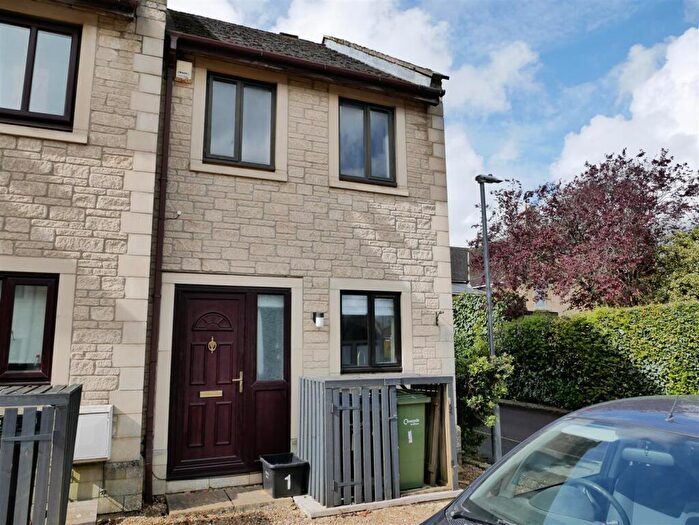 2 Bedroom Semi Detached House For Sale In Oldbury Prior, Calne, SN11