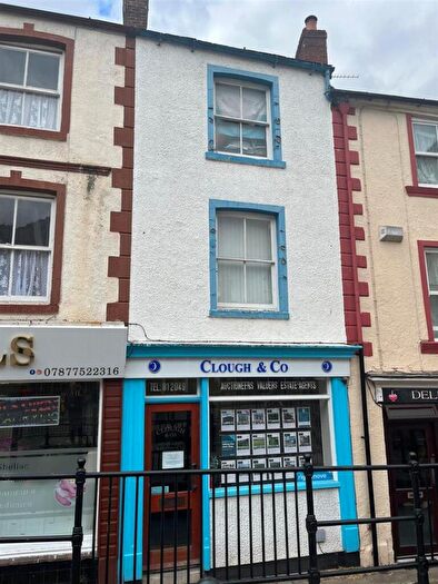 Property For Sale In High Street, Denbigh, LL16