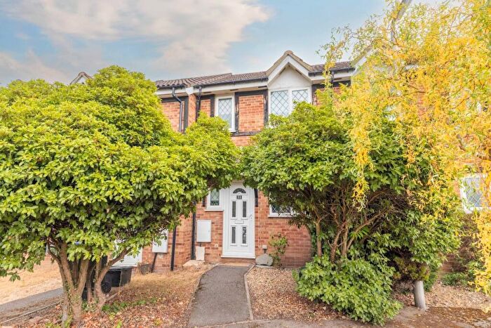 2 Bedroom Terraced House For Sale In Old Fives Court, Burnham, SL1