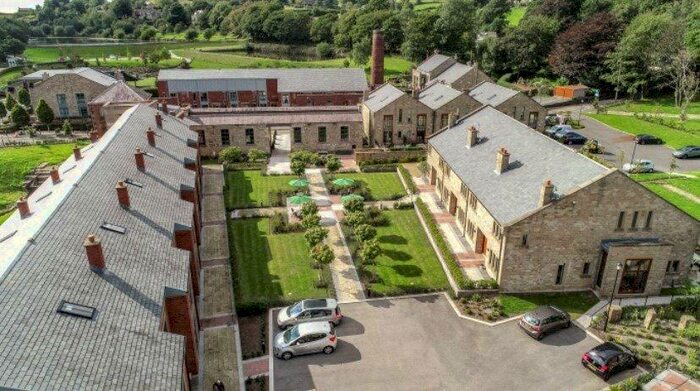 2 Bedroom Terraced House To Rent In Elbut Lane, Bury, Greater Manchester, BL9