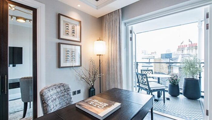 1 Bedroom Flat To Rent In Prince Of Wales Terrace, London, W8