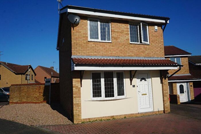 3 Bedroom Detached House To Rent In Medway Drive, Wellingborough, NN8