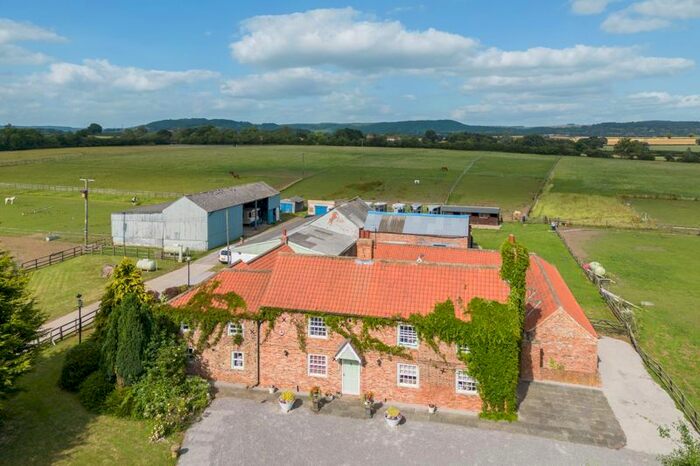 3 Bedroom Detached House For Sale In Stockton Road, Thirsk, YO7
