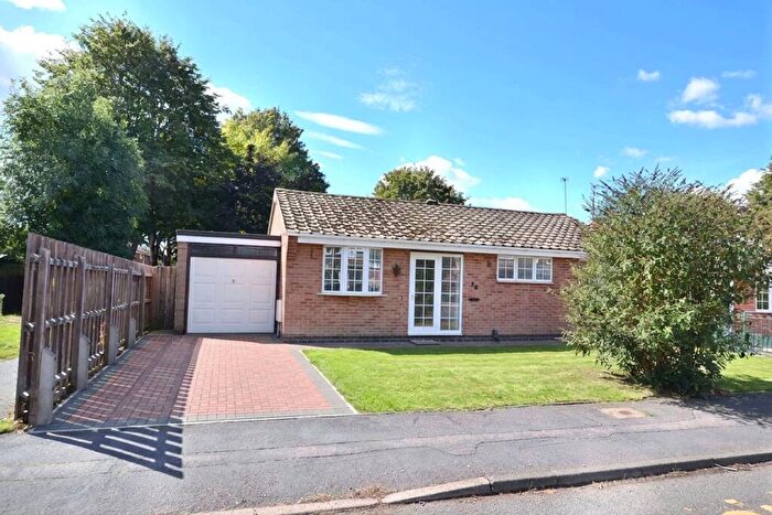 2 Bedroom Detached Bungalow To Rent In Barsby Drive, Loughborough, LE11