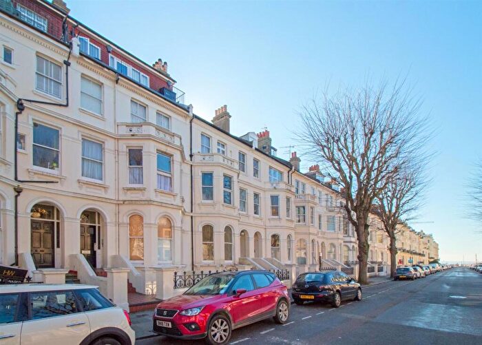 6 Bedroom Apartment For Sale In St Aubyns, Hove, BN3