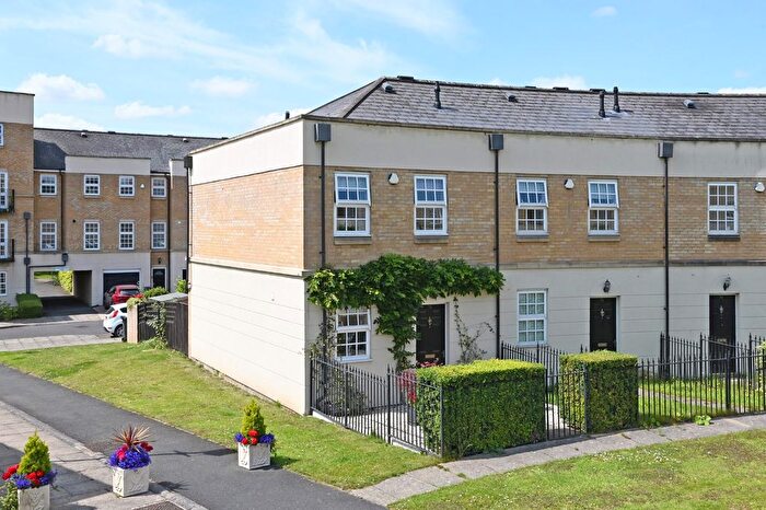 3 Bedroom End Of Terrace House To Rent In Phoenix Boulevard, Leeman Road, York, YO26