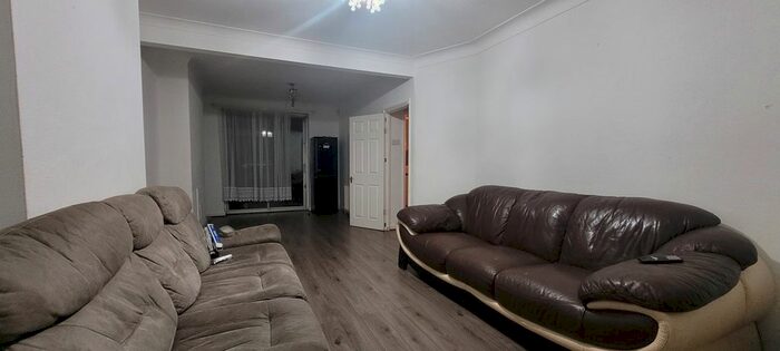 3 Bedroom Semi-Detached House To Rent In Somerville Road, Chadwell Heath, RM6