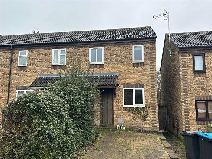 2 Bedroom End Of Terrace House For Sale In Burghley Court, Great Holm, Milton Keynes, MK8