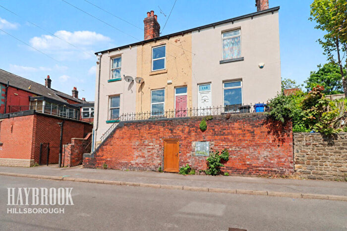 3 Bedroom Terraced House For Sale In Loxley New Road, Sheffield, S6