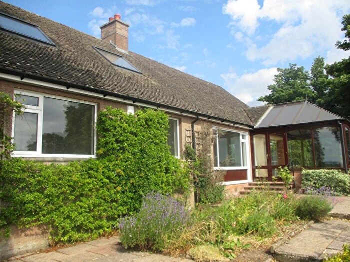 4 Bedroom Detached Bungalow To Rent In Lodgefield, Greengill, Penrith, CA11