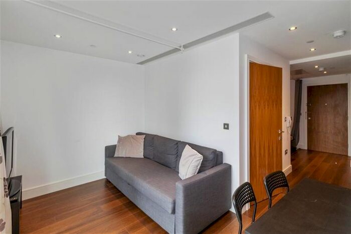 Studio To Rent In Talisman Tower, Lincoln Plaza, E14