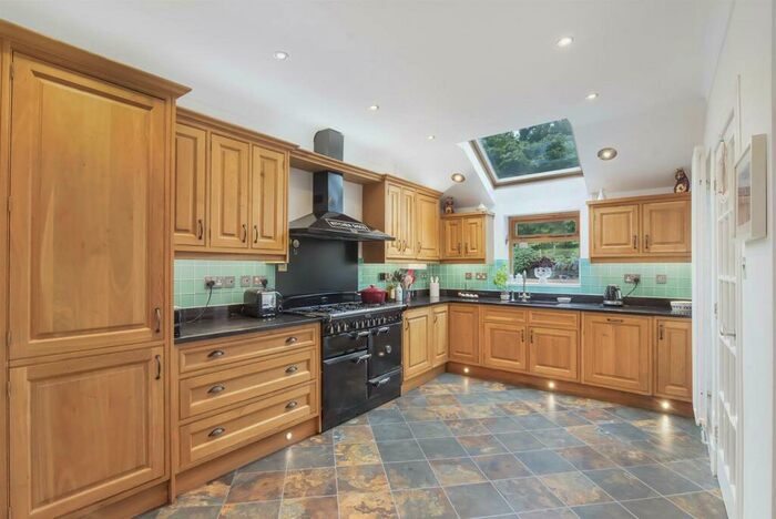 4 Bedroom Detached House For Sale In The Horseshoe, Harviestoun Road, Dollar, FK14