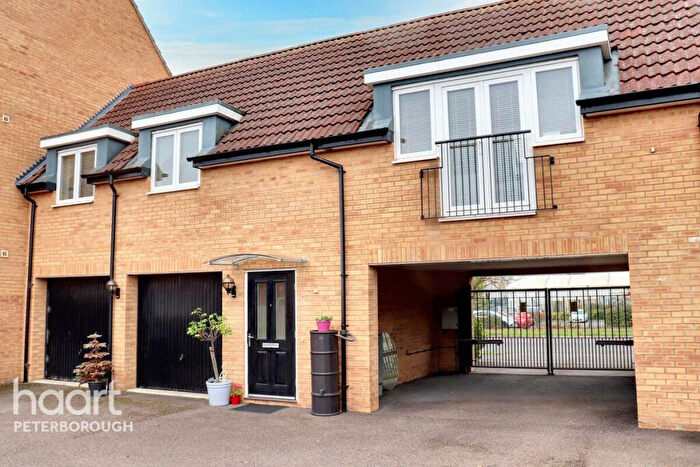 2 Bedroom Coach House For Sale In Manor Drive, Gunthorpe, PE4