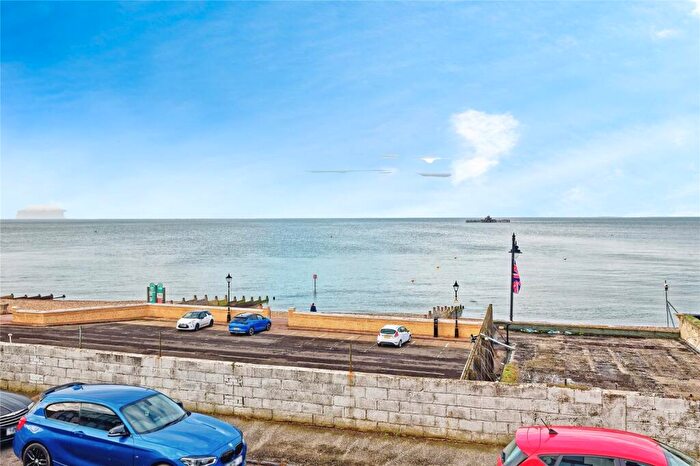 3 Bedroom Flat For Sale In St Georges Terrace, Herne Bay, Kent, CT6