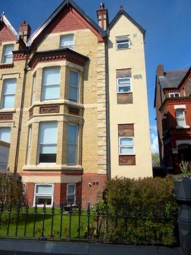 2 Bedroom Flat To Rent In Newsham Drive, Liverpool, L6