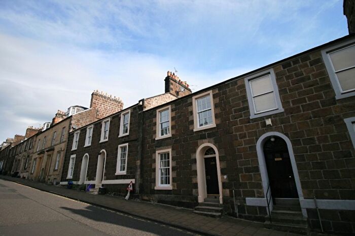 3 Bedroom Terraced House To Rent In Queen Street, Stirling Town, Stirling, FK8