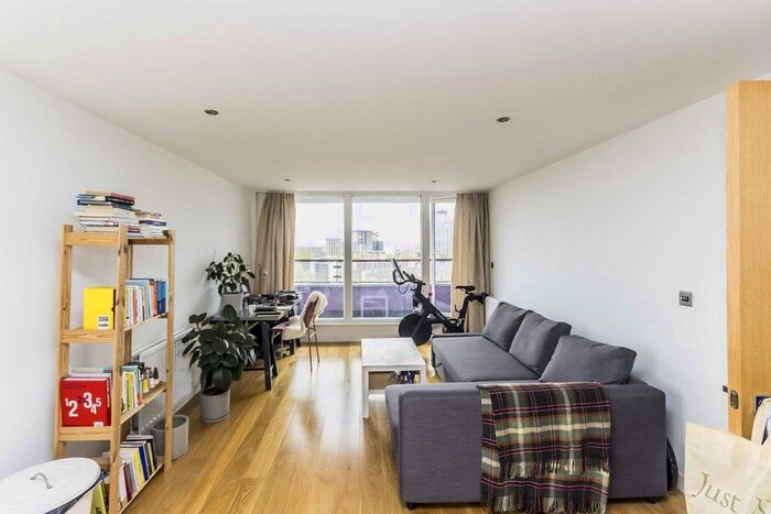 2 Bedroom Flat To Rent In Rainhill Way, London, E3