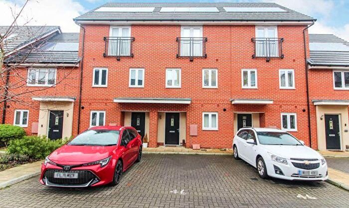 4 Bedroom Terraced House To Rent In Chase Way, Grays, RM20