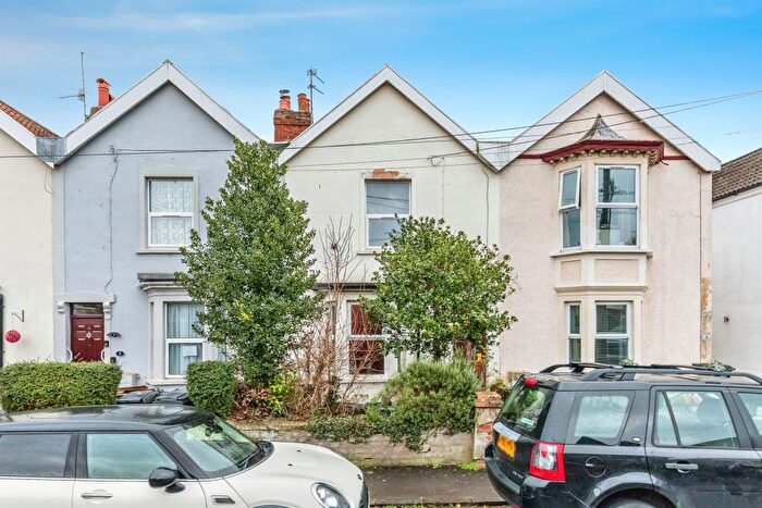 3 Bedroom Terraced House For Sale In Springfield Road, Pill, Bristol, BS20