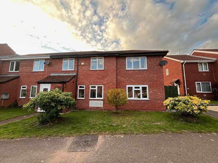 3 Bedroom Semi-detached House To Rent In Hudson Way, Taunton, TA2