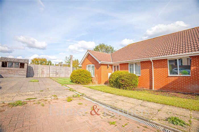 2 Bedroom Bungalow To Rent In Waveney Road, Ipswich, Suffolk, IP1