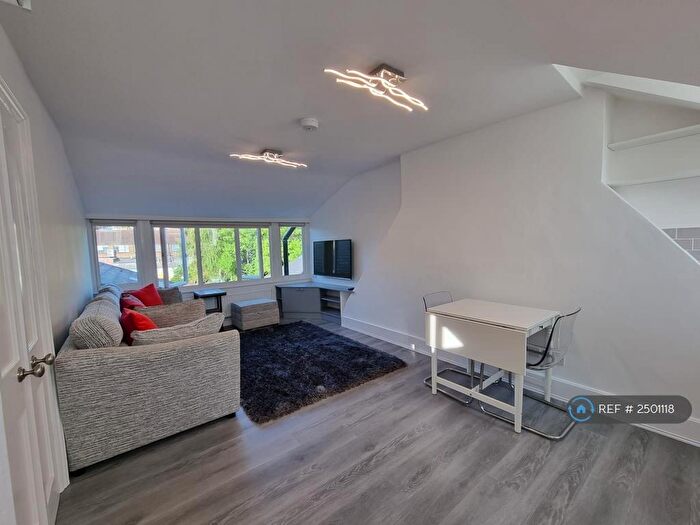 2 Bedroom Flat To Rent In Holmdale Road, London, NW6