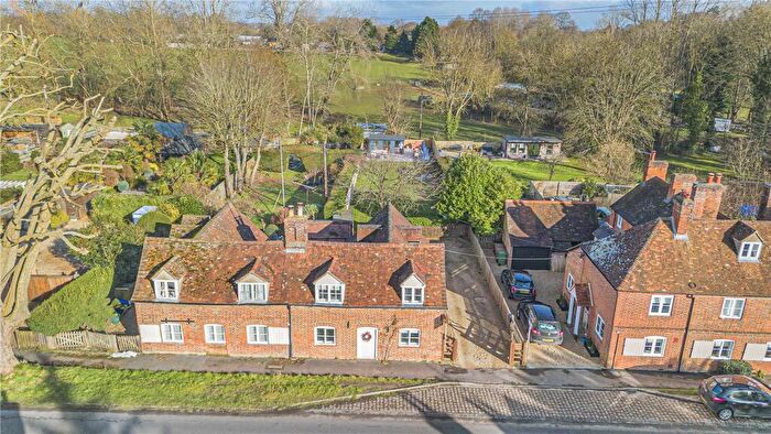 2 Bedroom End Of Terrace House For Sale In Nuneham Courtenay, Oxford, OX44