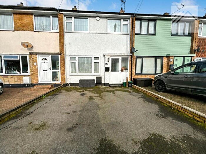3 Bedroom Terraced House For Sale In Stansfield Road, Benfleet, SS7