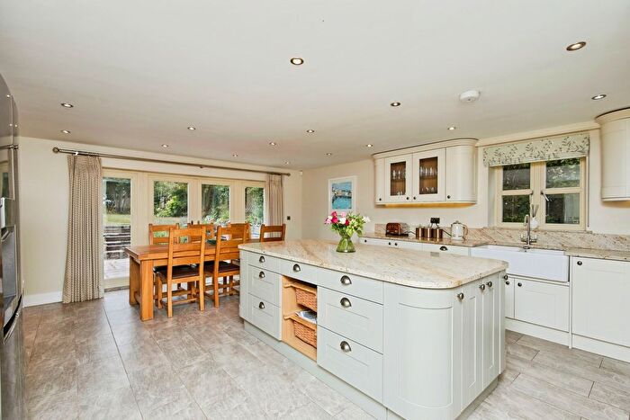 4 Bedroom Detached House For Sale In Green Lane, Overseal, Swadlincote, DE12