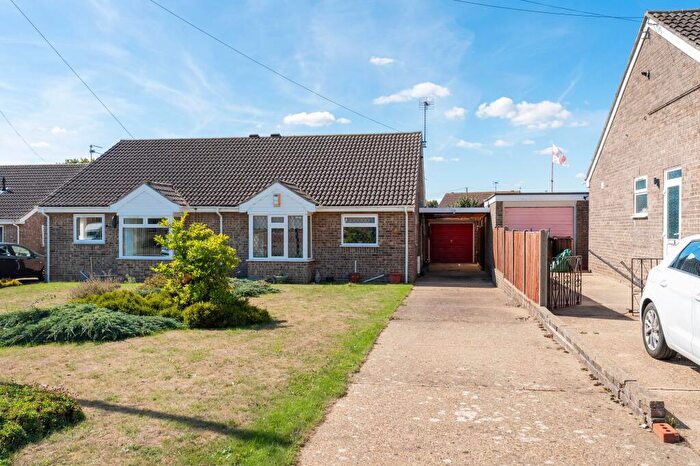 2 Bedroom House For Sale In St. Margarets Way, Hopton, NR31