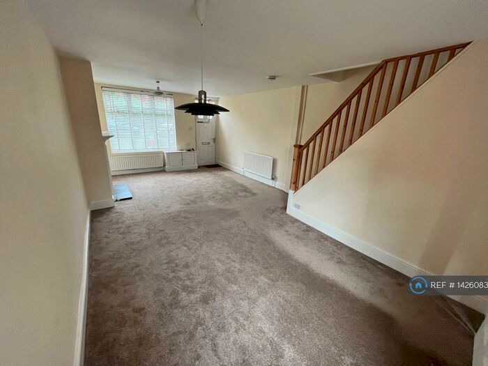 3 Bedroom Terraced House To Rent In Albion Street, Kenilworth, CV8