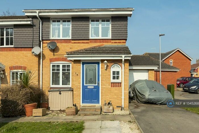 3 Bedroom End Of Terrace House To Rent In Hopper Vale, Bracknell, RG12